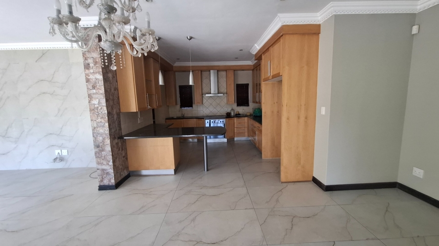  Bedroom Property for Sale in Fourways Gauteng
