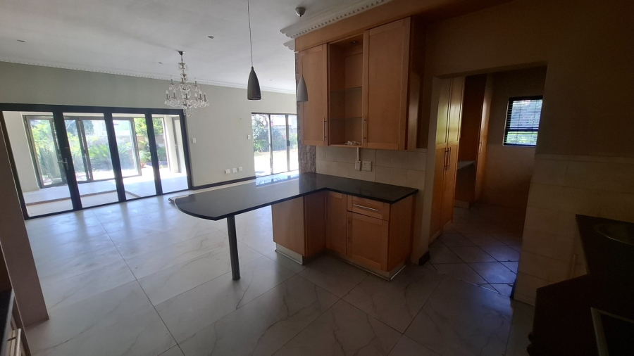  Bedroom Property for Sale in Fourways Gauteng