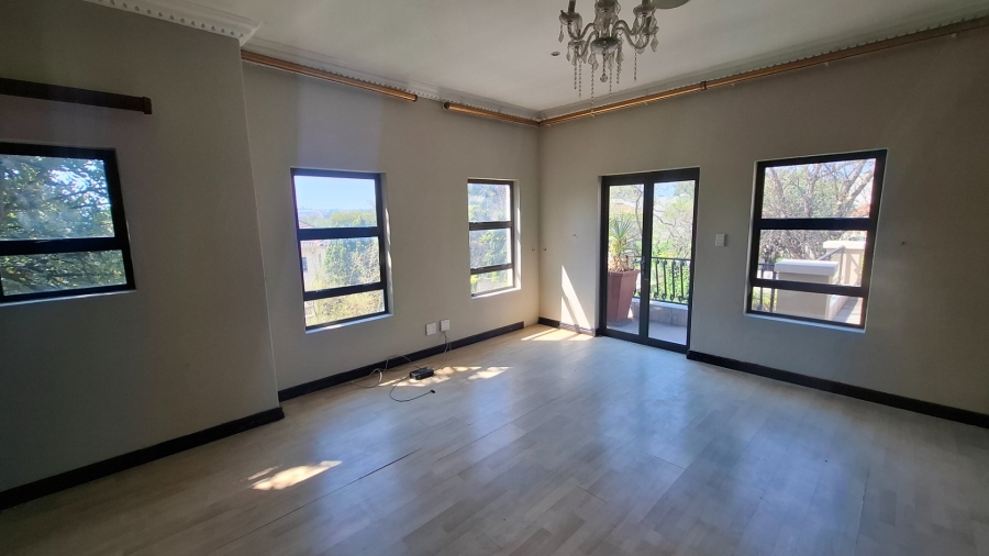  Bedroom Property for Sale in Fourways Gauteng