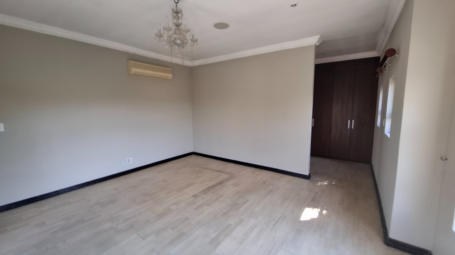  Bedroom Property for Sale in Fourways Gauteng