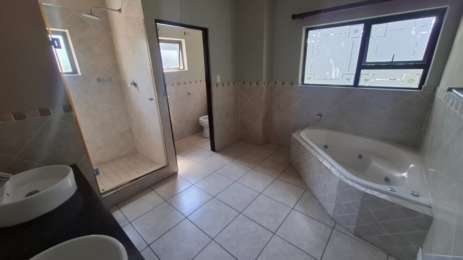  Bedroom Property for Sale in Fourways Gauteng
