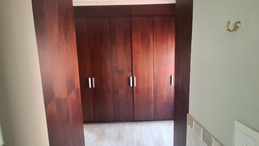  Bedroom Property for Sale in Fourways Gauteng