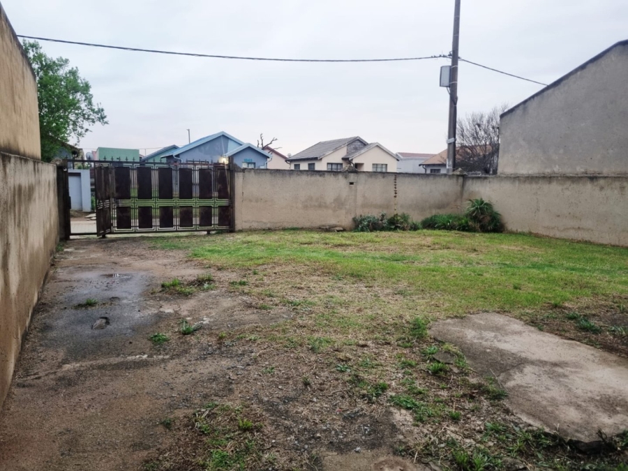 2 Bedroom Property for Sale in Talbotpark Gauteng