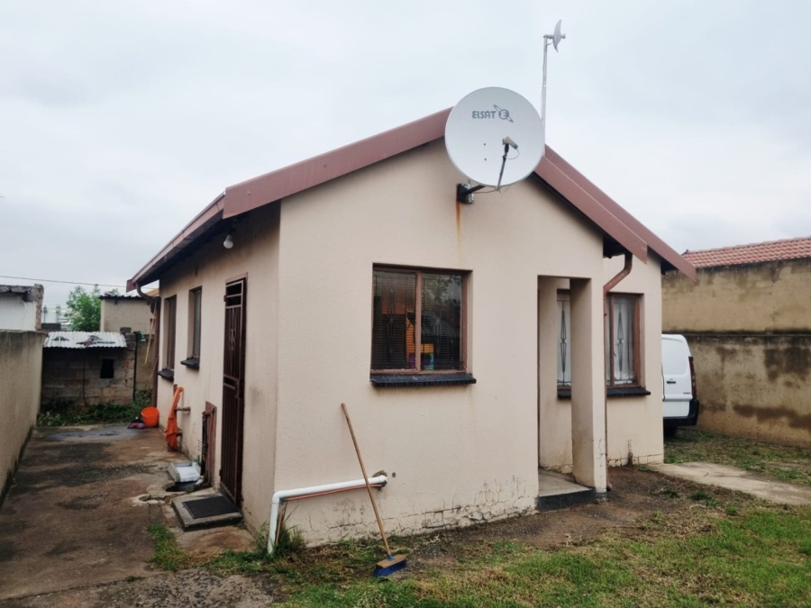 2 Bedroom Property for Sale in Talbotpark Gauteng