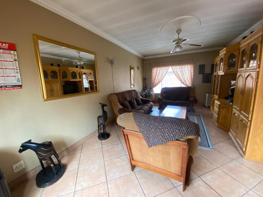 3 Bedroom Property for Sale in East Lynne Gauteng