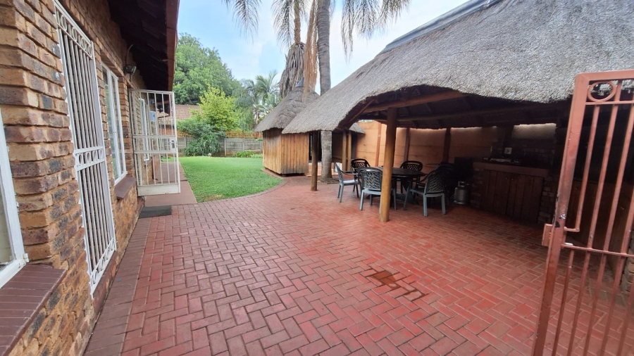 3 Bedroom Property for Sale in East Lynne Gauteng
