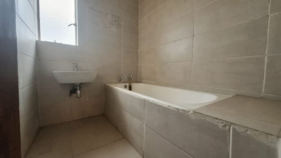 3 Bedroom Property for Sale in Sonland Park Gauteng