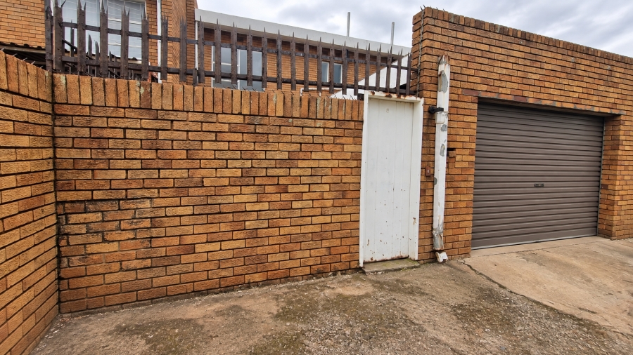 3 Bedroom Property for Sale in Sonland Park Gauteng