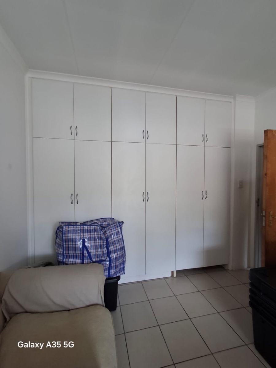4 Bedroom Property for Sale in Sunnyridge Gauteng