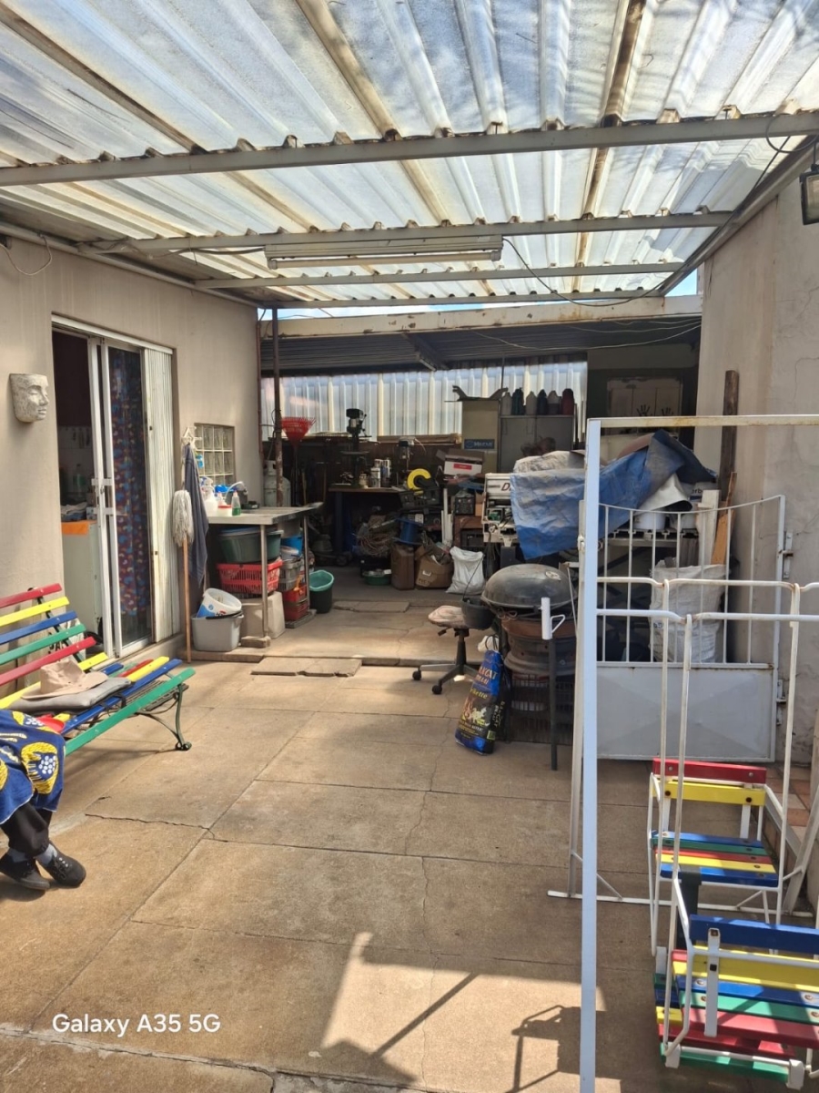 4 Bedroom Property for Sale in Sunnyridge Gauteng