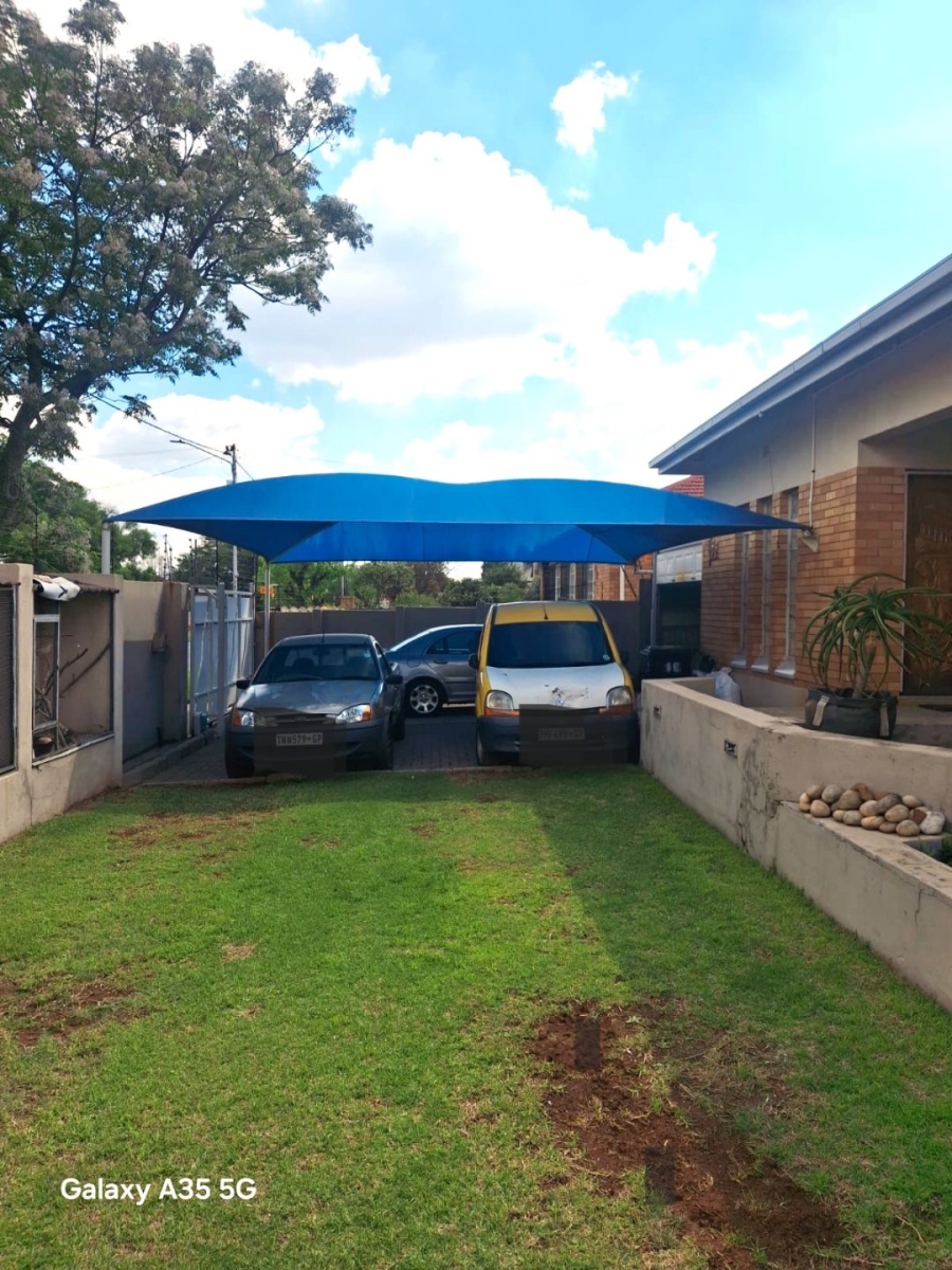 4 Bedroom Property for Sale in Sunnyridge Gauteng