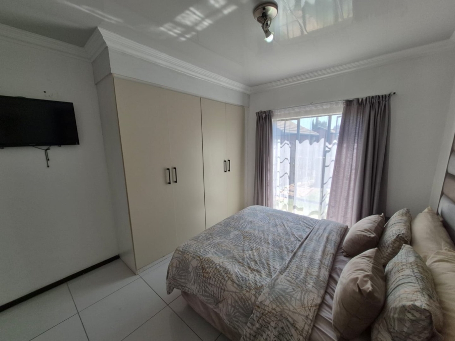 4 Bedroom Property for Sale in Mooikloof Ridge Gauteng