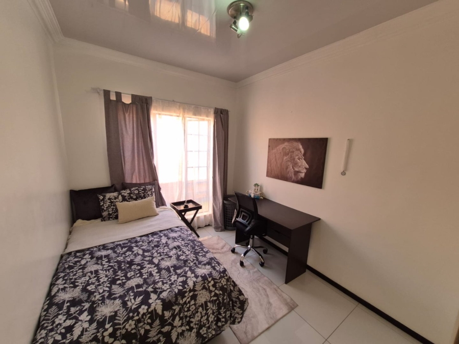 4 Bedroom Property for Sale in Mooikloof Ridge Gauteng