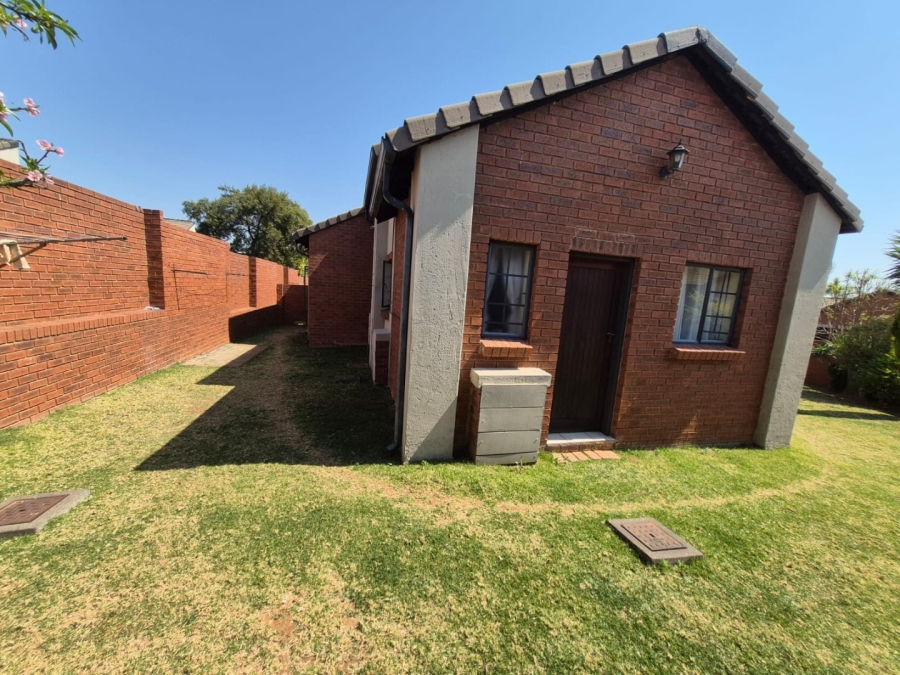 4 Bedroom Property for Sale in Mooikloof Ridge Gauteng