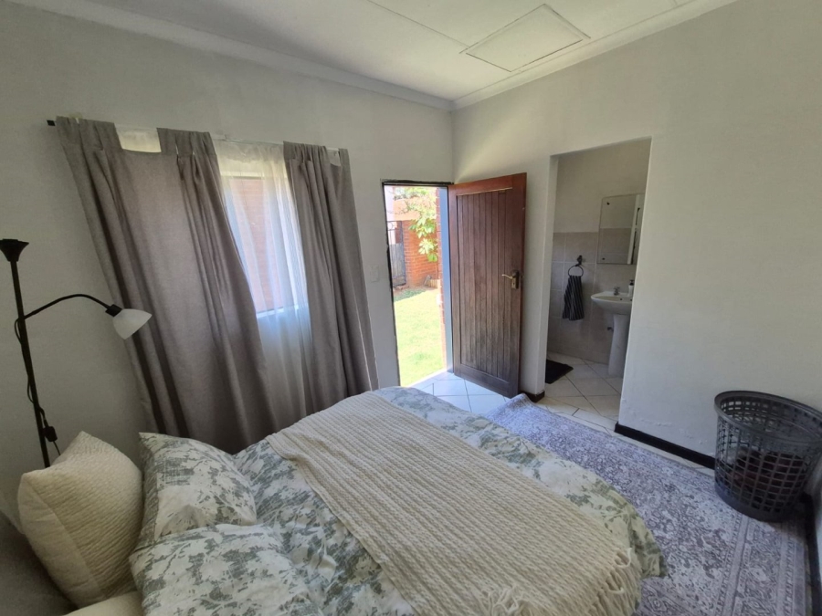 4 Bedroom Property for Sale in Mooikloof Ridge Gauteng