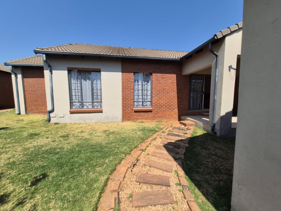 4 Bedroom Property for Sale in Mooikloof Ridge Gauteng