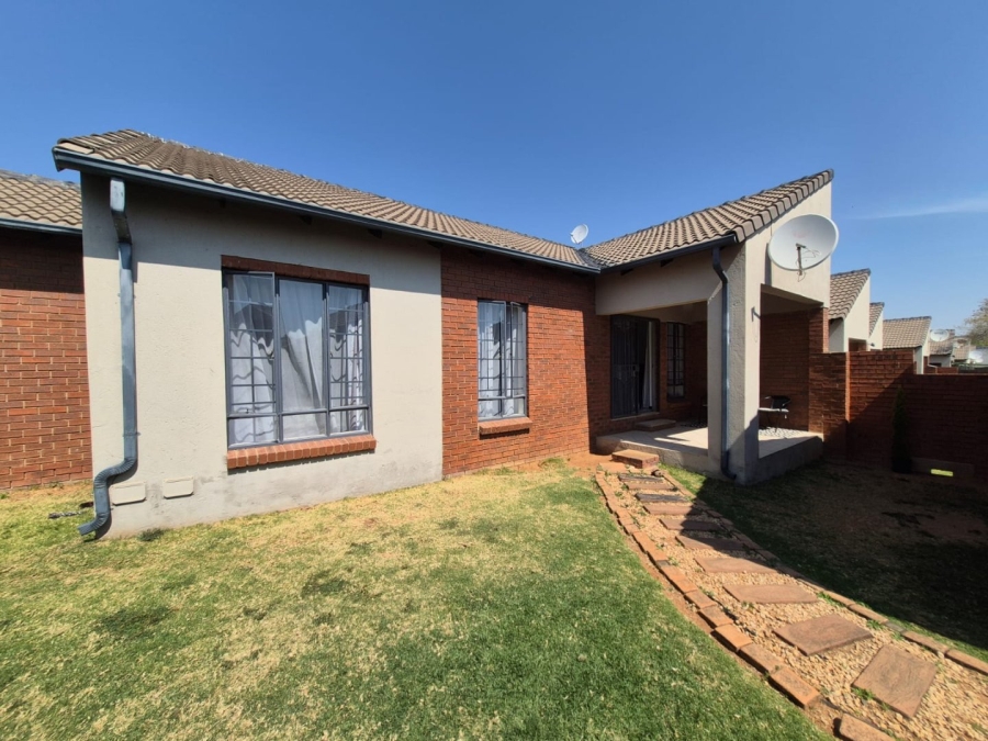 4 Bedroom Property for Sale in Mooikloof Ridge Gauteng
