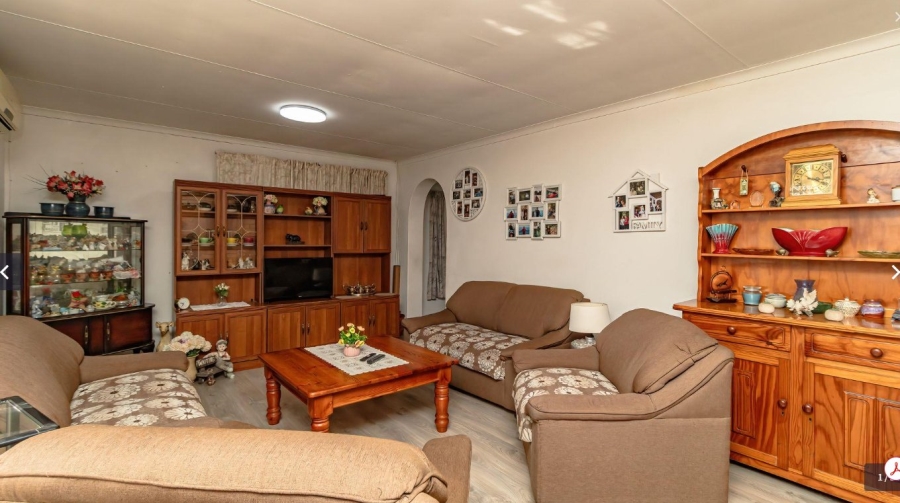 3 Bedroom Property for Sale in Illiondale Gauteng