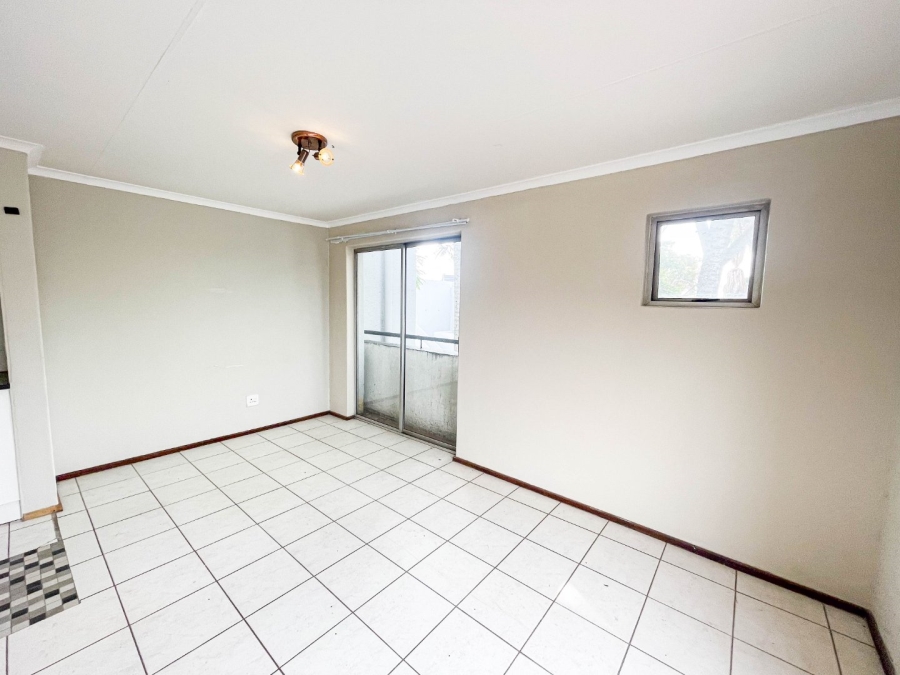 To Let 1 Bedroom Property for Rent in Sandown Gauteng