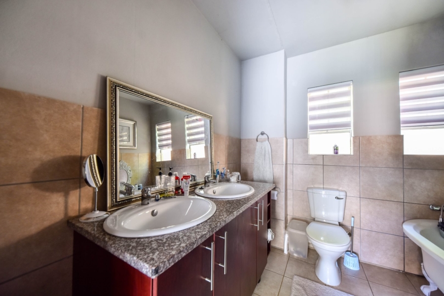 3 Bedroom Property for Sale in Tijger Valley Gauteng