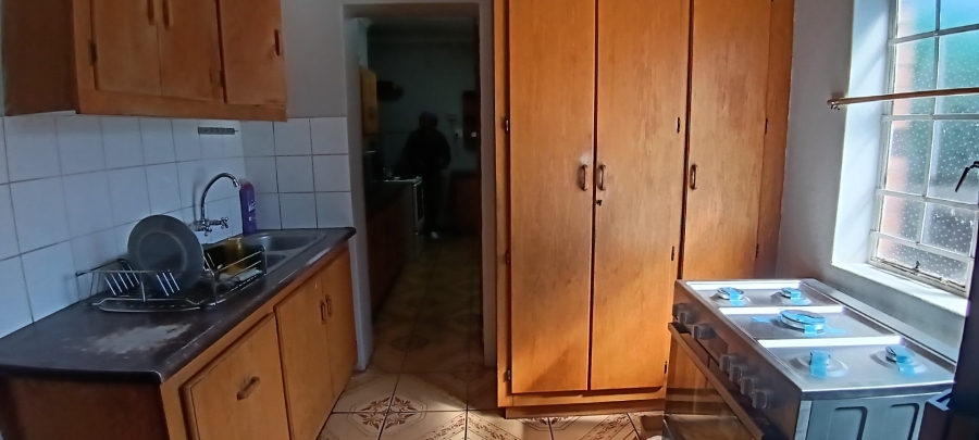 6 Bedroom Property for Sale in Vanderbijlpark CW 2 Gauteng