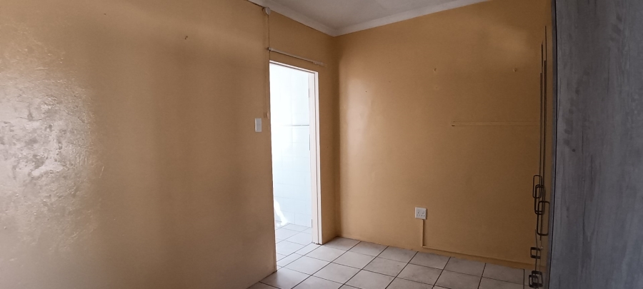 6 Bedroom Property for Sale in Vanderbijlpark CW 2 Gauteng