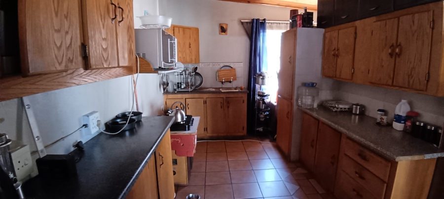 6 Bedroom Property for Sale in Vanderbijlpark CW 2 Gauteng