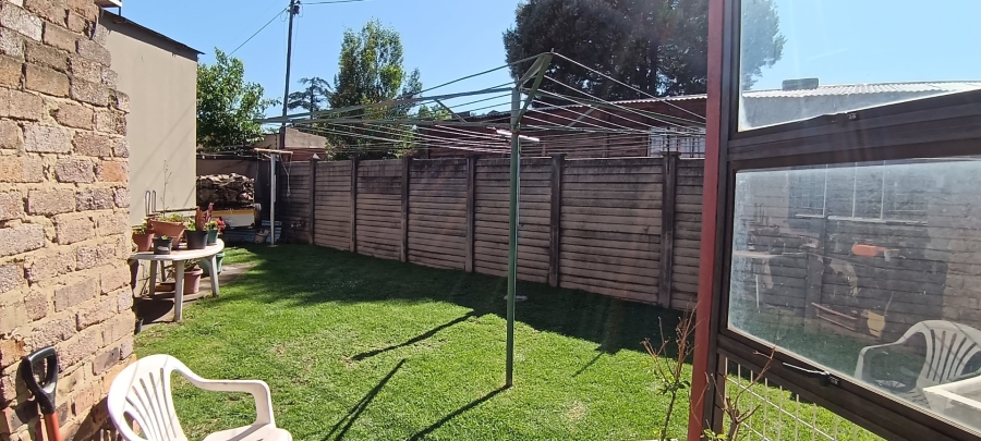 6 Bedroom Property for Sale in Vanderbijlpark CW 2 Gauteng