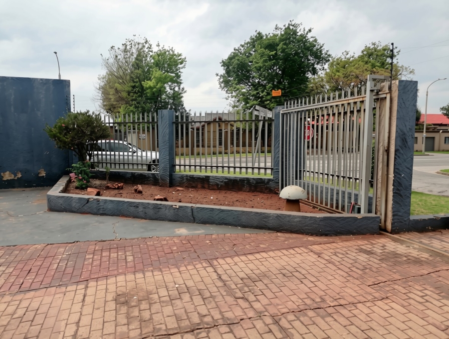 3 Bedroom Property for Sale in Talbotpark Gauteng