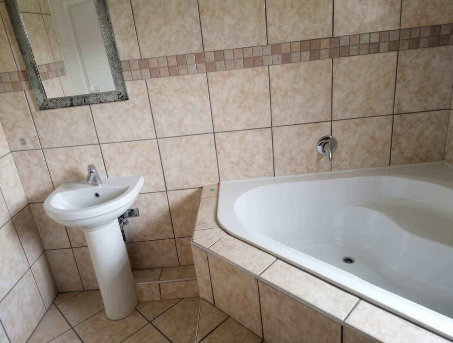 3 Bedroom Property for Sale in Talbotpark Gauteng