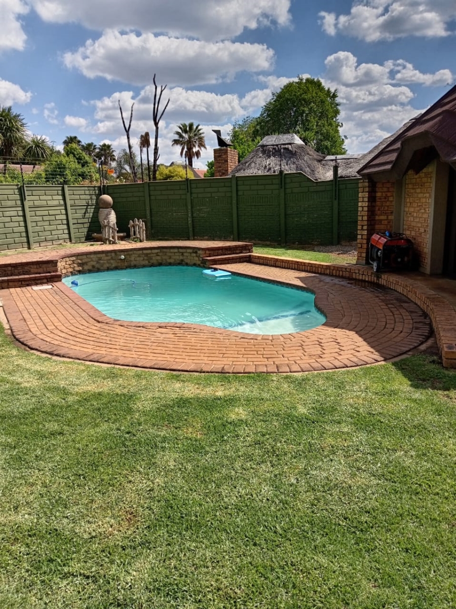3 Bedroom Property for Sale in Vanderbijlpark SE 3 Gauteng