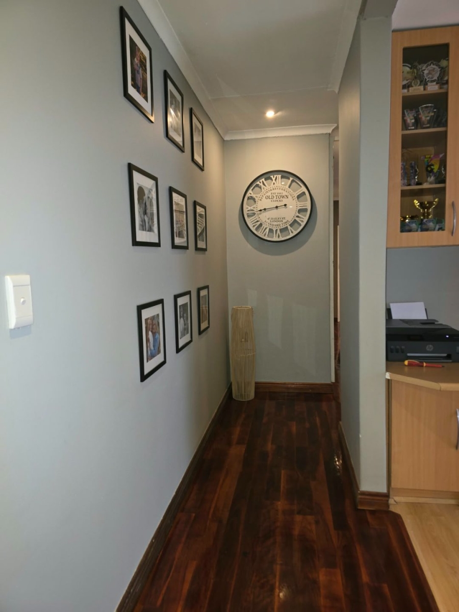 3 Bedroom Property for Sale in Vanderbijlpark SE 3 Gauteng