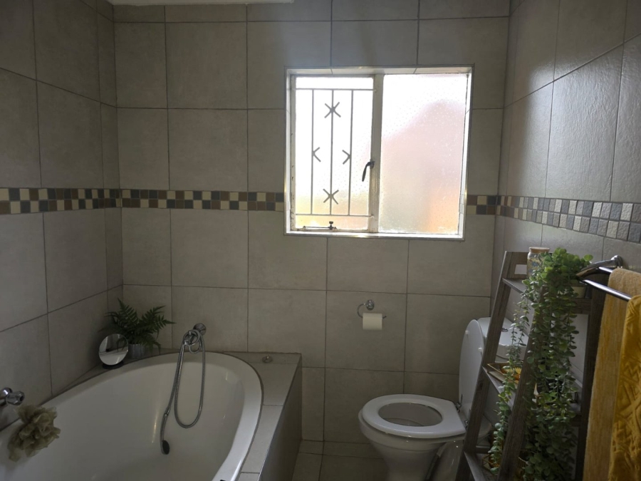 3 Bedroom Property for Sale in Vanderbijlpark SE 3 Gauteng