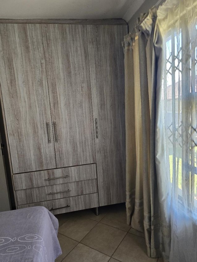 To Let 3 Bedroom Property for Rent in Waterfall View Gauteng
