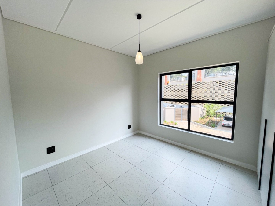 To Let 3 Bedroom Property for Rent in The Polofields Gauteng