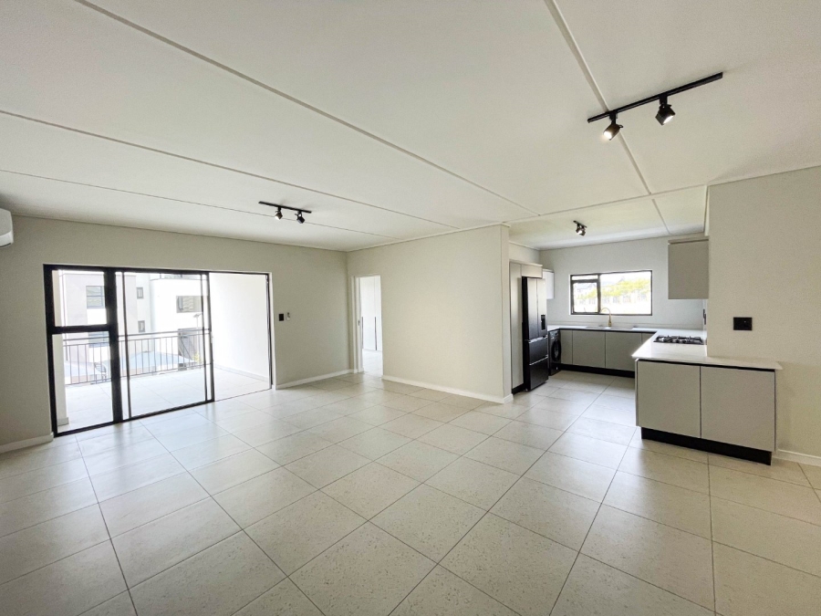 To Let 3 Bedroom Property for Rent in The Polofields Gauteng