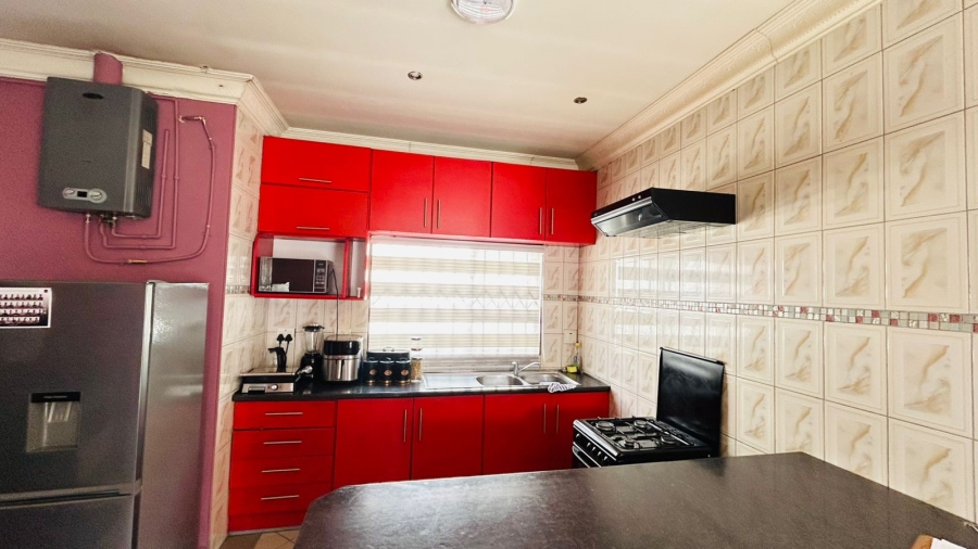 12 Bedroom Property for Sale in Capital Park Gauteng