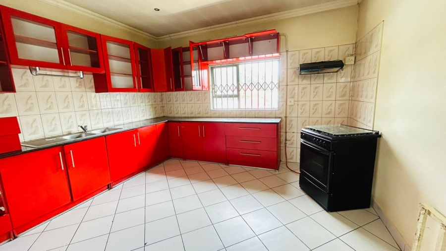 12 Bedroom Property for Sale in Capital Park Gauteng