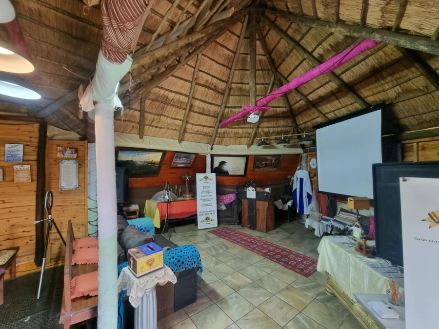 3 Bedroom Property for Sale in Vaaloewer Gauteng