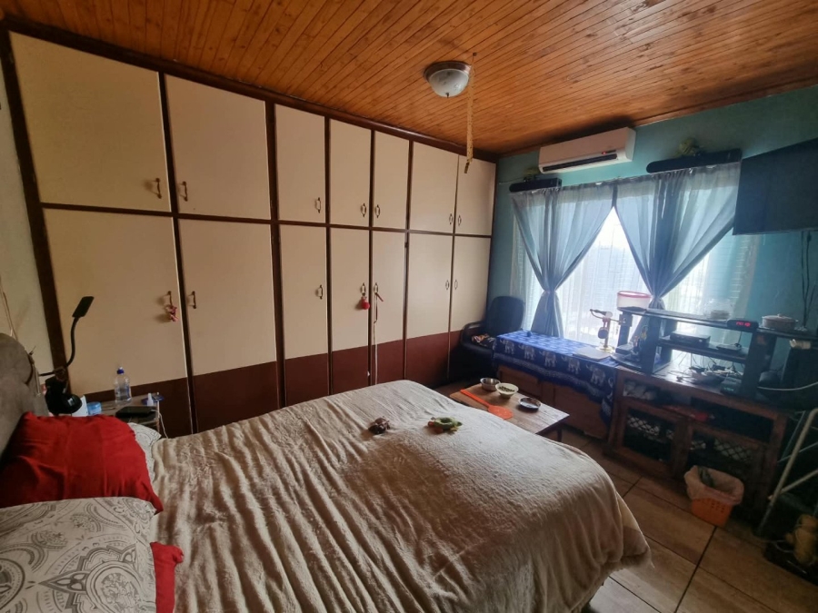 3 Bedroom Property for Sale in Vaaloewer Gauteng
