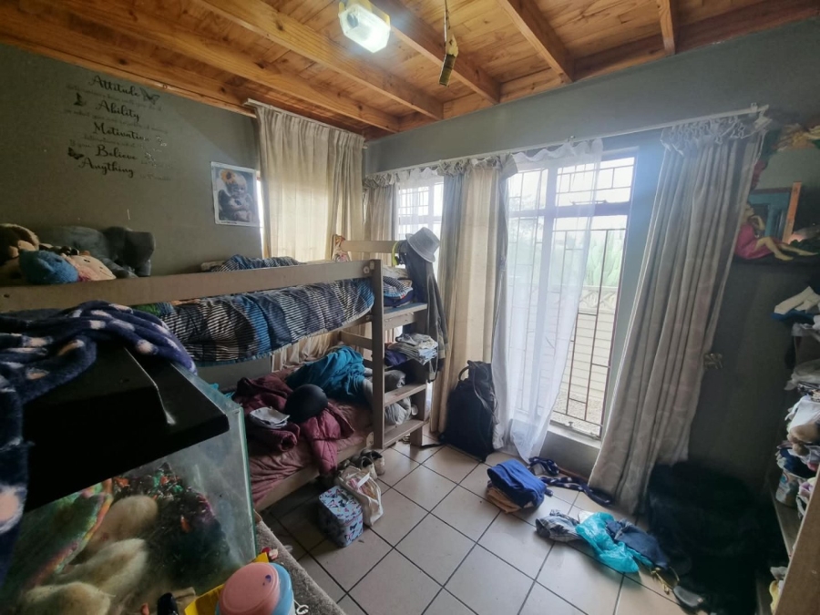 3 Bedroom Property for Sale in Vaaloewer Gauteng