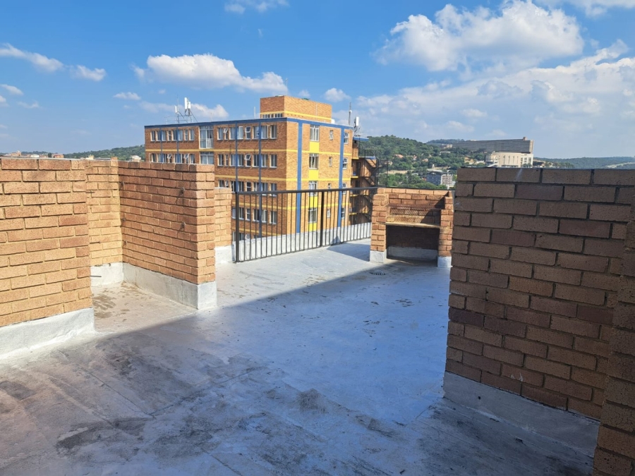 2 Bedroom Property for Sale in Berea Park Gauteng