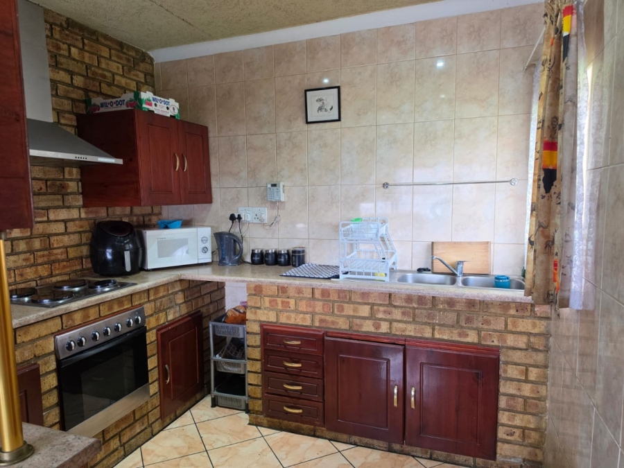 3 Bedroom Property for Sale in Lilianton Gauteng