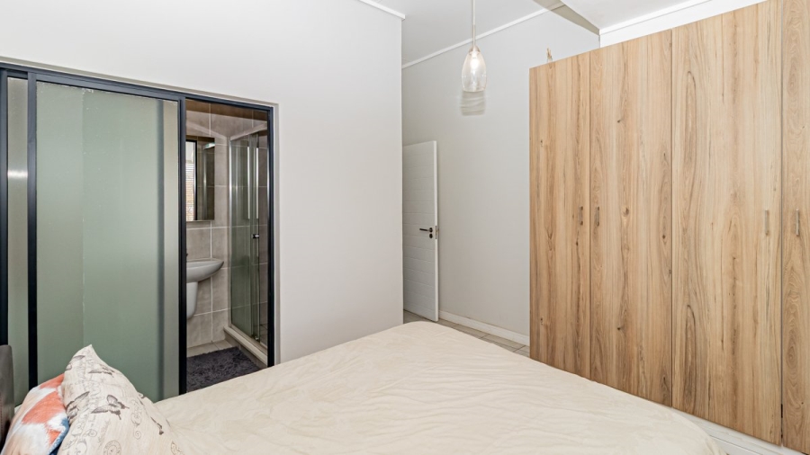 2 Bedroom Property for Sale in Linbro Park Gauteng