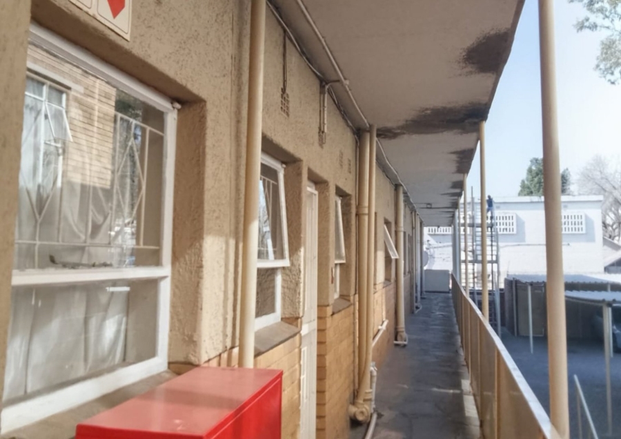 1 Bedroom Property for Sale in Windsor West Gauteng