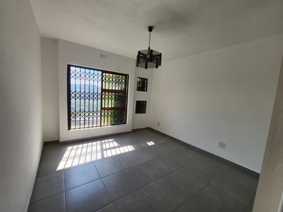 To Let 2 Bedroom Property for Rent in Glenvista Gauteng