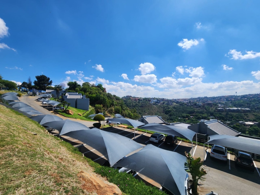 To Let 2 Bedroom Property for Rent in Glenvista Gauteng