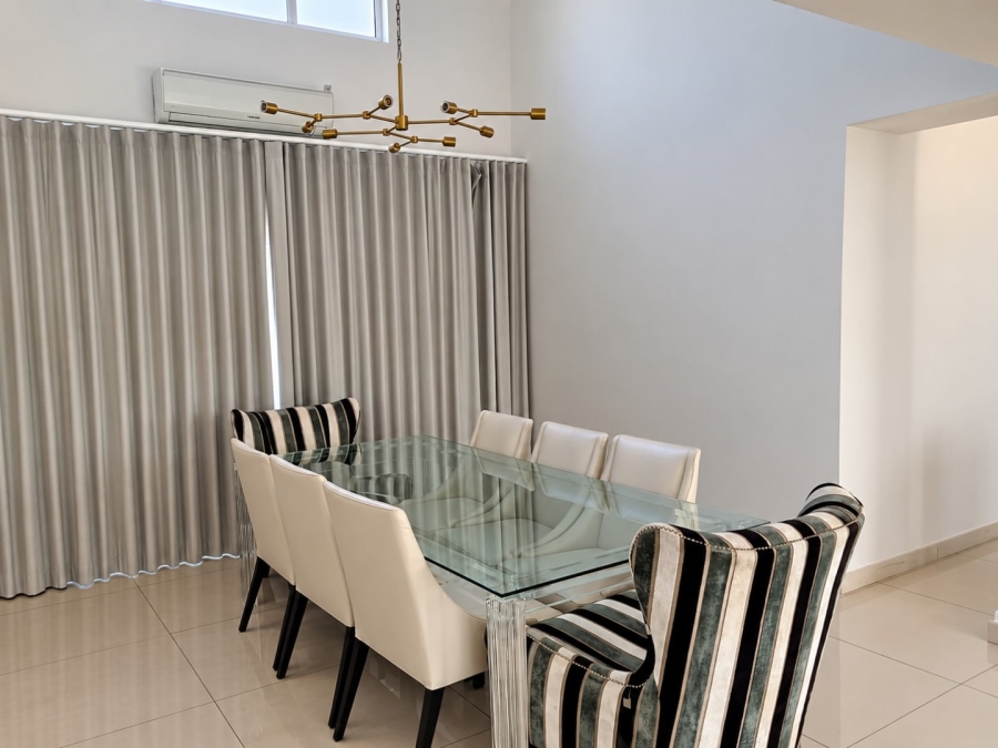 5 Bedroom Property for Sale in Blue Valley Golf Estate Gauteng