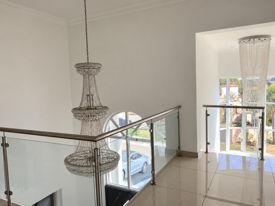 5 Bedroom Property for Sale in Blue Valley Golf Estate Gauteng