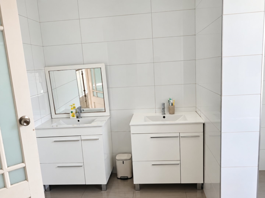 5 Bedroom Property for Sale in Blue Valley Golf Estate Gauteng